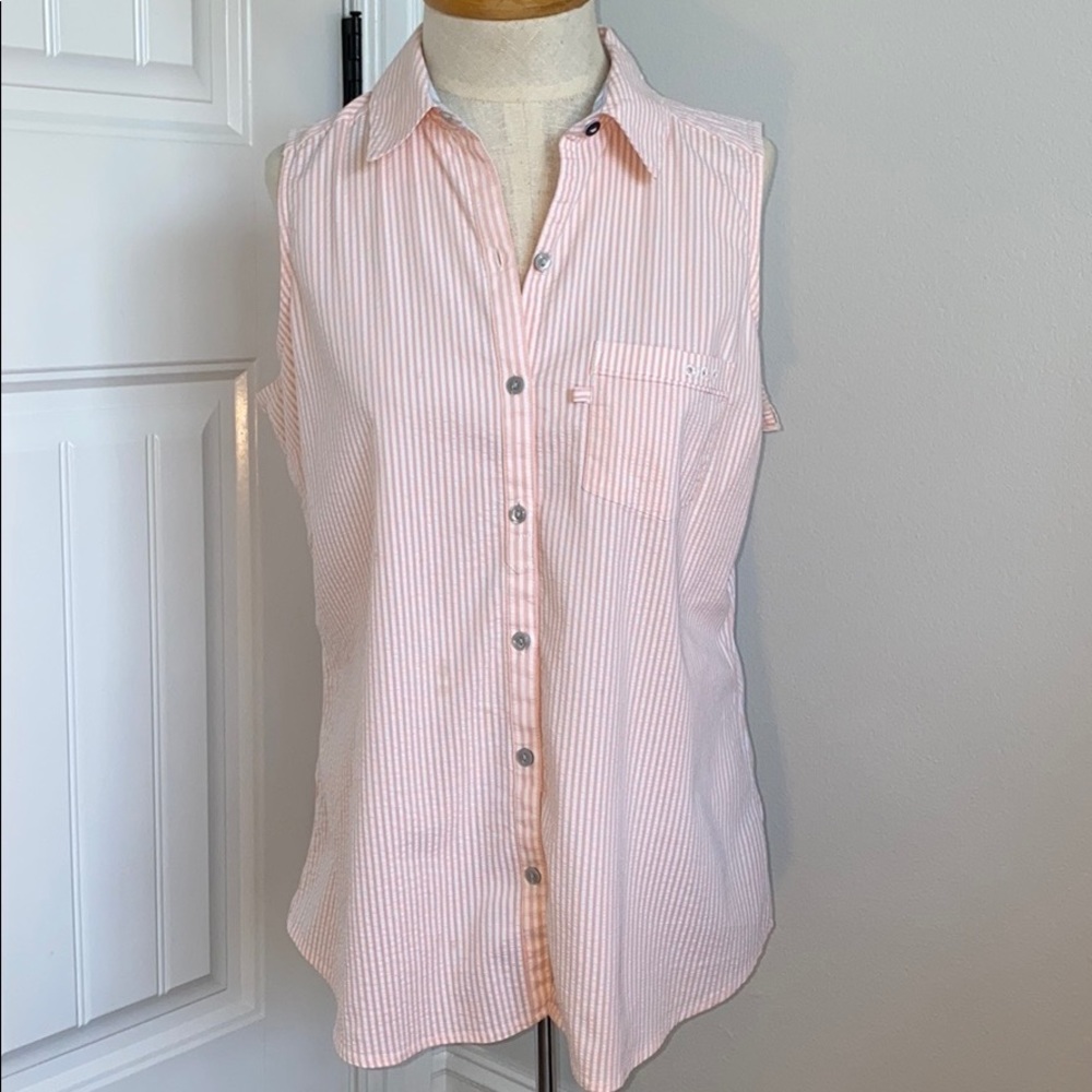 **SOLD** Columbia button up tank